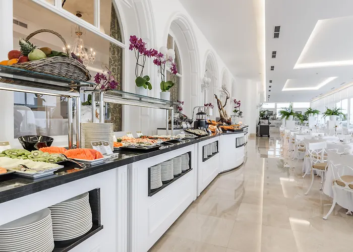 Hotel Eurostars Gran La Toja 5*